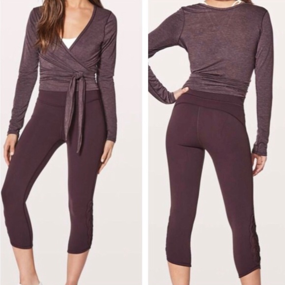 lululemon athletica Tops - HP🎉🎊NWT LULULEMON TOP